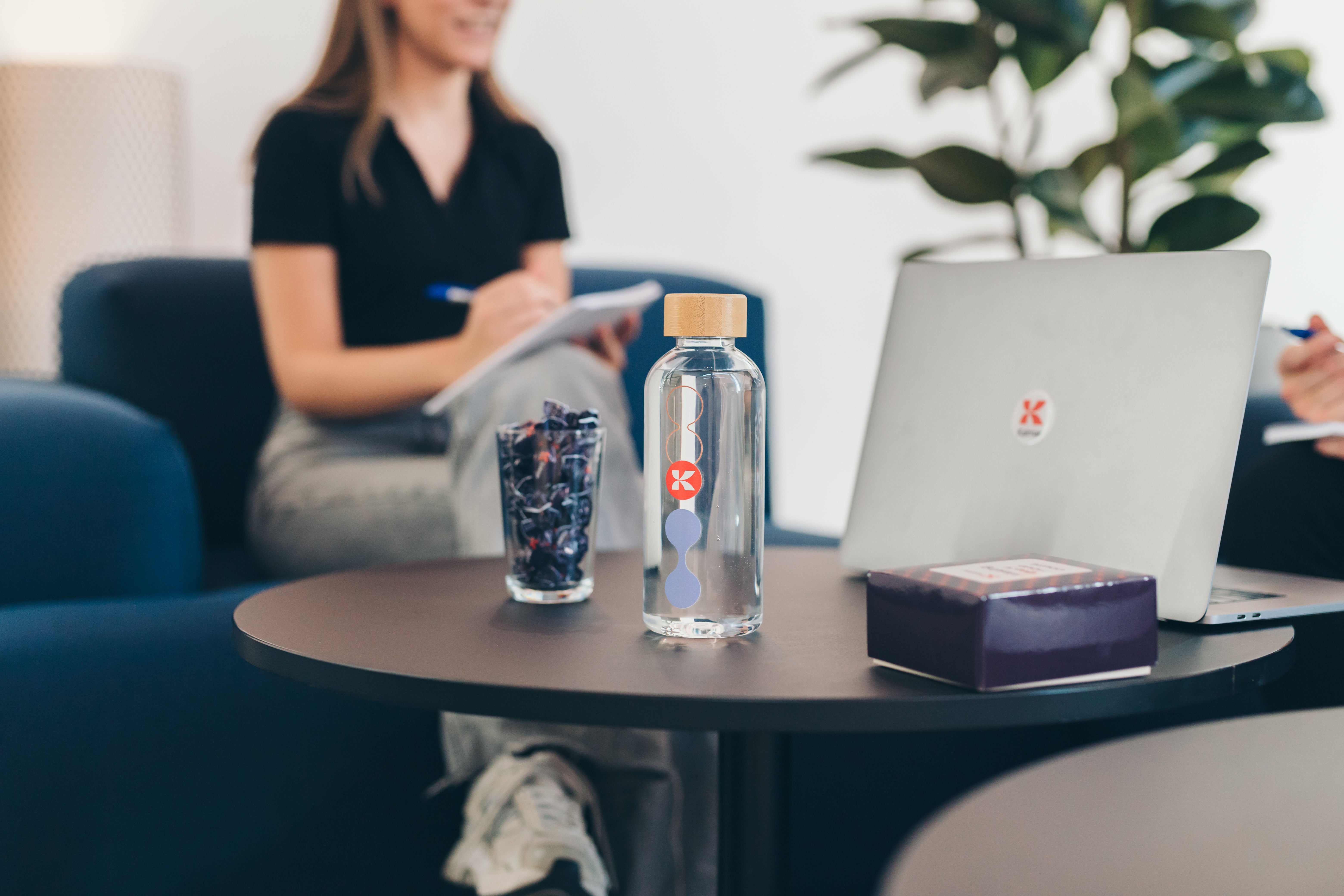 Kalmar waterbottle on table